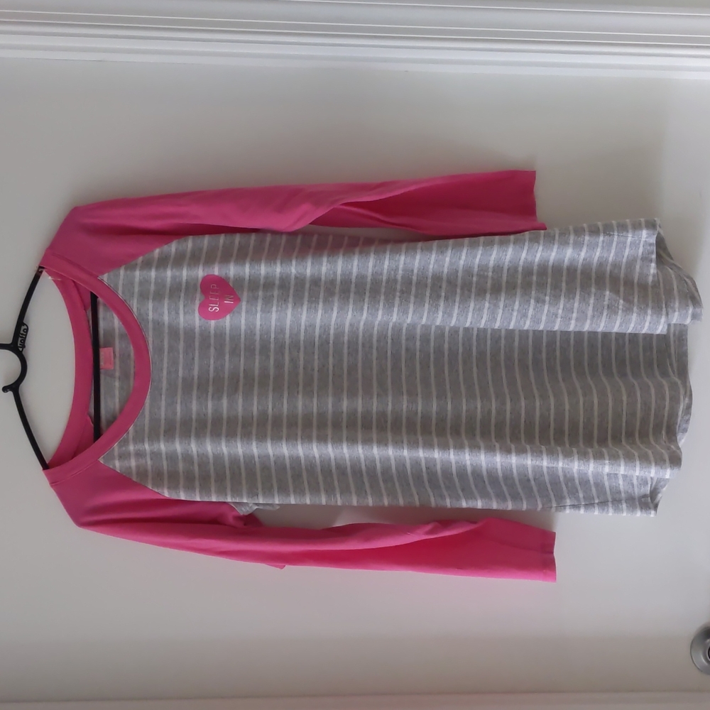 Long sleeve sleep shirt